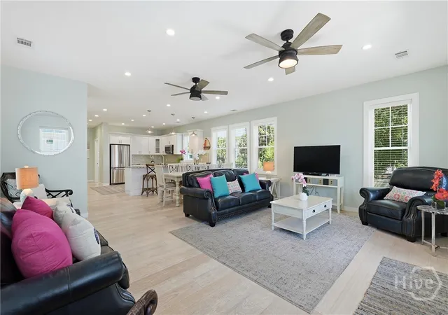 Homes for sale in Tybee Island, GA | 10 13Th Pl, Tybee Island, GA 31328 | MLS# SA356365