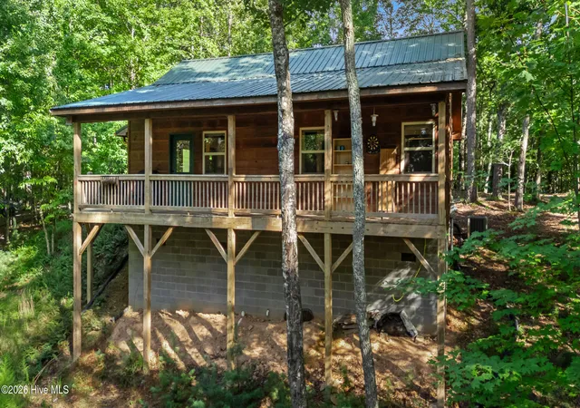 Photo 3 of Single family home for sale at 110 Blueberry Hl, Murphy, NC 28906 | MLS# 100599653 | Listing updated on 2026-08-31