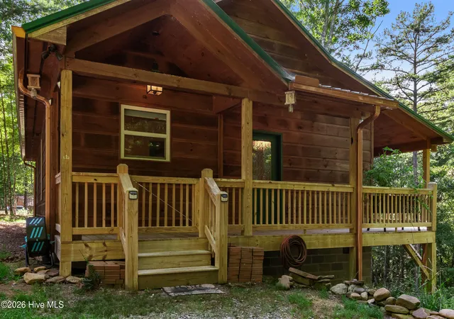 Photo 4 of Single family home for sale at 110 Blueberry Hl, Murphy, NC 28906 | MLS# 100599653 | Listing updated on 2026-08-31