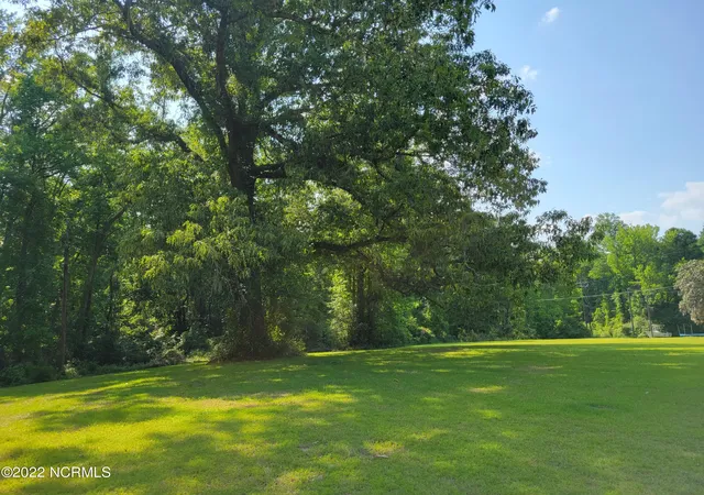 Photo 4 of Manufactured home for sale at 572 Main St, Edward, NC 27821 | MLS# 100330803 | Listing updated on 2026-05-12