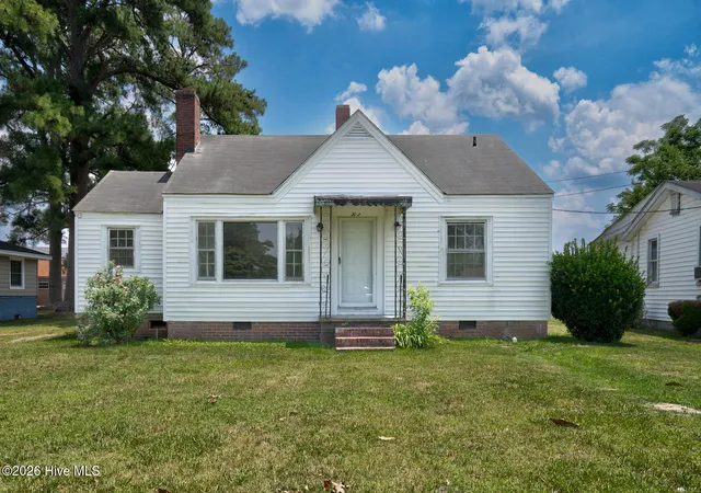 Homes for sale in Pinetops, NC | 203 S S A Gilliam St, Pinetops, NC 27864 | MLS# 100583719