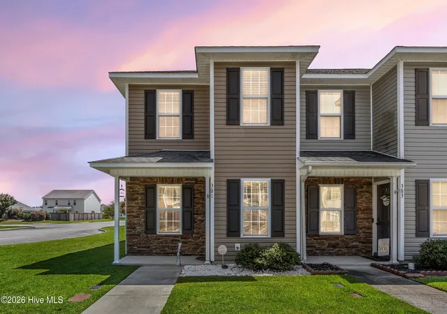 Photo 2 of Townhouse for sale at 301 Glen Cannon Dr, Jacksonville, NC 28546 | MLS# 100596746 | Listing updated on 2026-09-10