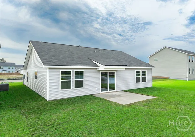 Homes for sale in Port Wentworth, GA | 212 Hasty Point Rd, Port Wentworth, GA 31407 | MLS# SA341487