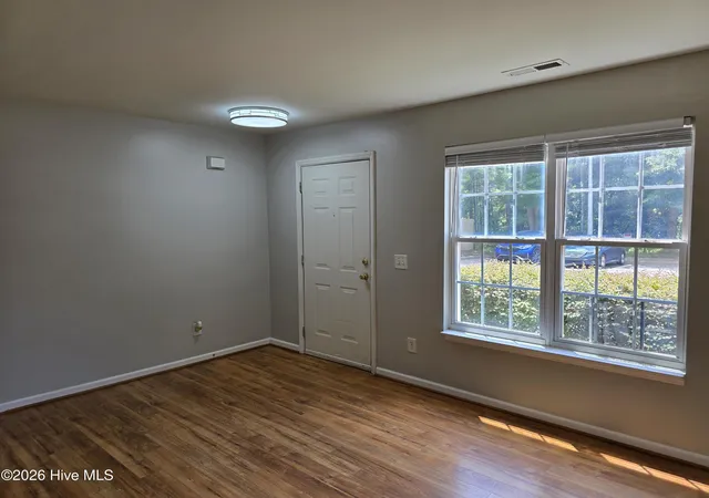 Homes for sale in Raleigh, NC | 19 Red Ln, Raleigh, NC 27606 | MLS# 100587791