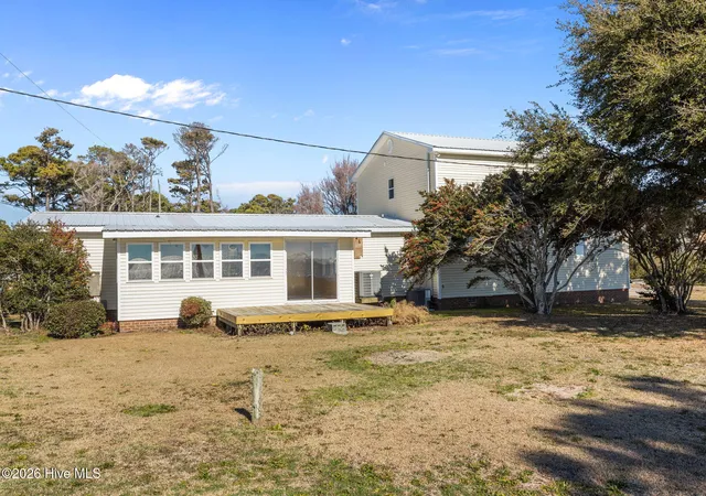 5th image of 630 Seashore Dr, Atlantic, NC 28511 | MLS# 100548469