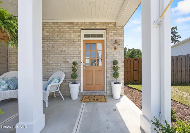 Homes for sale in Surf City, NC | 504 Airlie Vista Ln, Surf City, NC 28445 | MLS# 100580009