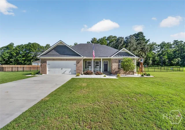 Photo 2 of Single family home for sale at 110 Cameron Oaks Dr, Guyton, GA 31312 | MLS# SA362001 | Listing updated on 2026-08-15