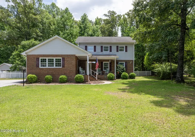 Homes for sale in Trent Woods, NC | 3403 Wedgewood Dr, Trent Woods, NC 28562 | MLS# 100578275