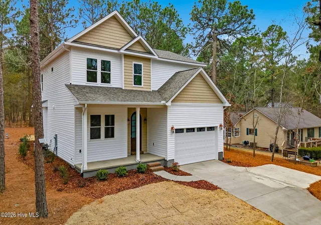 Homes for sale in Seven Lakes, NC | 139 Lancashire Ln, Seven Lakes, NC 27376 | MLS# 100547569