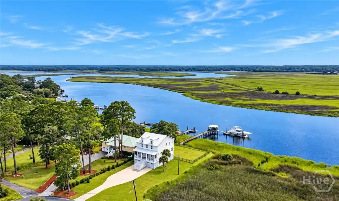 Photo 1 of Single family home for sale at 37 Rio Rd, Savannah, GA 31419 | MLS# SA365154 | Listing updated on 2026-09-28