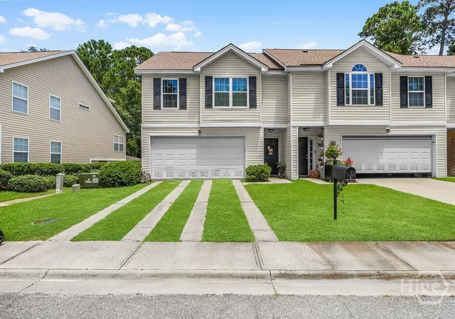 Homes for sale in Savannah, GA | 52 Orchid Ln, Savannah, GA 31419 | MLS# SA360004