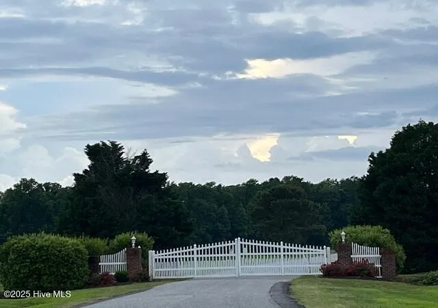 2nd image of 104 Heritage Point Dr, Edenton, NC 27932 | MLS# 100507477