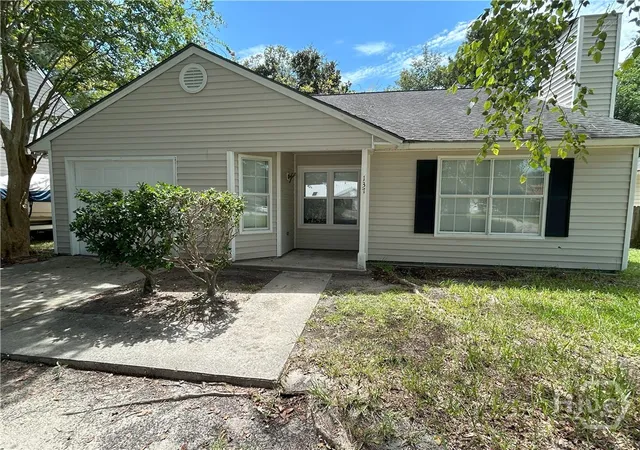 2nd image of 137 Ropemaker Ln, Savannah, GA 31410 | MLS# SA356930