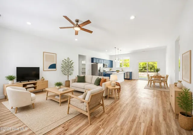 Photo 4 of Single family home for sale at 251 Foxcroft Rd, Southport, NC 28461 | MLS# 100584654 | Listing updated on 2026-09-15