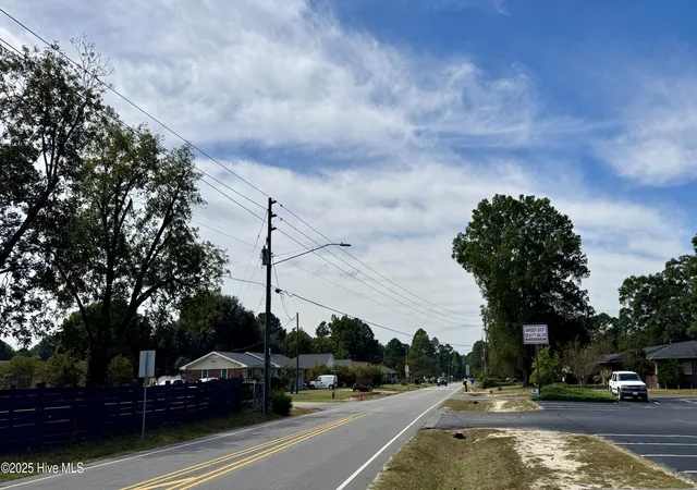 5th image of 1 Gra-Lan Dr, Goldsboro, NC 27534 | MLS# 100530016