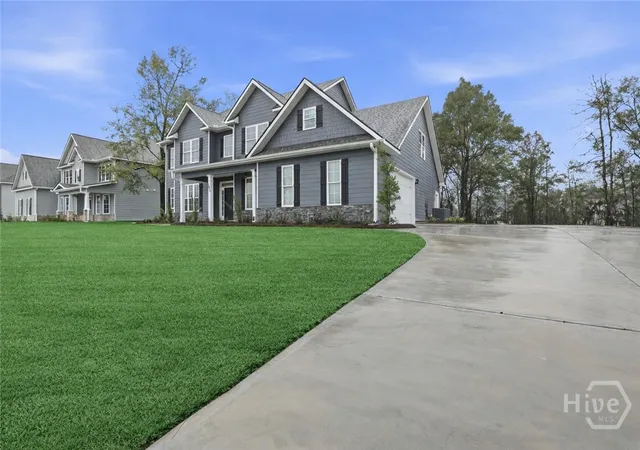Photo 2 of Single family home for sale at 102 Concord Dr, Guyton, GA 31312 | MLS# SA345265 | Listing updated on 2026-09-02