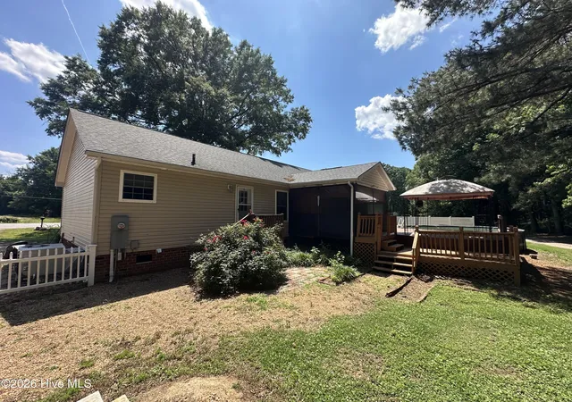 Homes for sale in Ahoskie, NC | 816 Menola St Johns Rd, Ahoskie, NC 27910 | MLS# 100576953