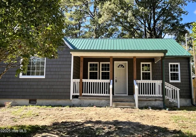 Homes for sale in Wilson, NC | 108 Denby St Sw, Wilson, NC 27893 | MLS# 100539383