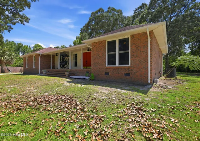 Photo 2 of Single family home for sale at 778 Wetherington Landing Rd, Stella, NC 28582 | MLS# 100586561 | Listing updated on 2026-08-29