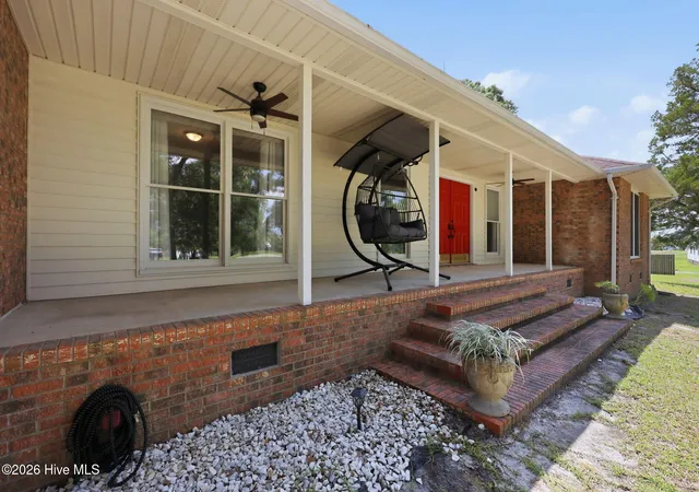 Photo 3 of Single family home for sale at 778 Wetherington Landing Rd, Stella, NC 28582 | MLS# 100586561 | Listing updated on 2026-08-29