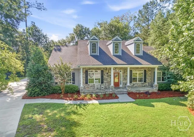 Homes for sale in Richmond Hill, GA | 37 Macbeth Ct S, Richmond Hill, GA 31324 | MLS# SA356081