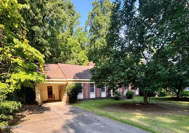 Photo 3 of Single family home for sale at 1919 Canal Dr Nw, Wilson, NC 27896 | MLS# 100596323 | Listing updated on 2026-08-18