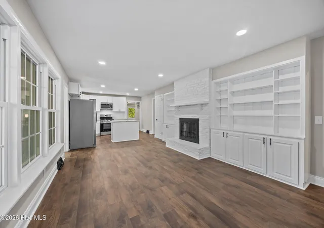image of 1401 Greenville Blvd Se, Greenville, NC 27858 | MLS# 100561857