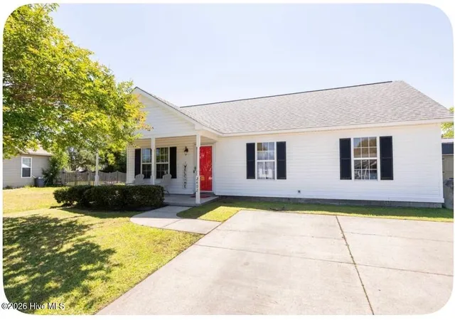 Photo 1 of Single family home for sale at 2402 Bloomsbury Ct, Wilmington, NC 28411 | MLS# 100590002 | Listing updated on 2026-10-04