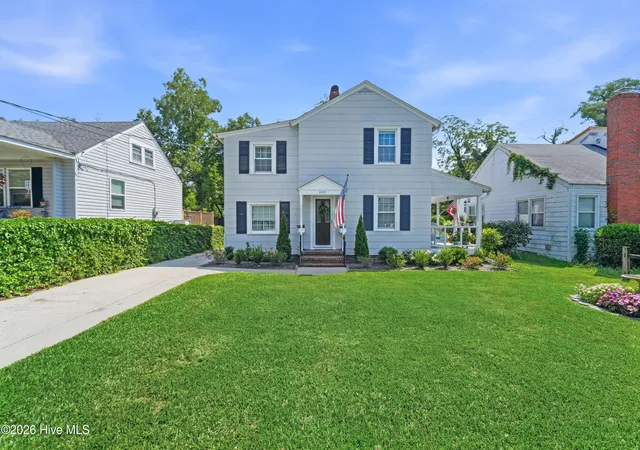 Photo 1 of Single family home for sale at 2029 Van Buren St, Wilmington, NC 28401 | MLS# 100600127 | Listing updated on 2026-09-15