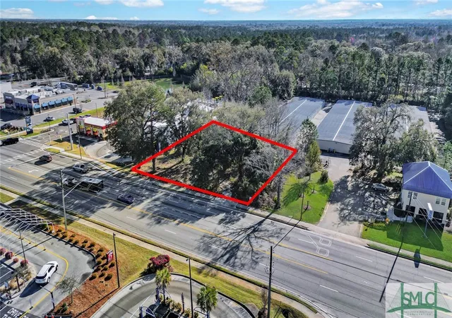1st image of 832 W Oglethorpe Hwy, Hinesville, GA 31313 | MLS# SA327410