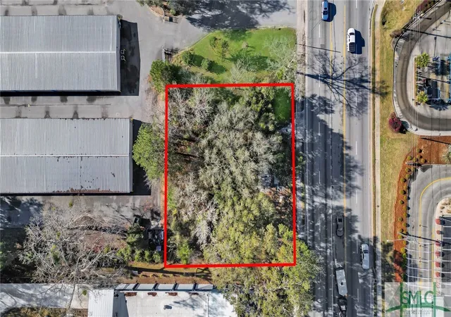 2nd image of 832 W Oglethorpe Hwy, Hinesville, GA 31313 | MLS# SA327410