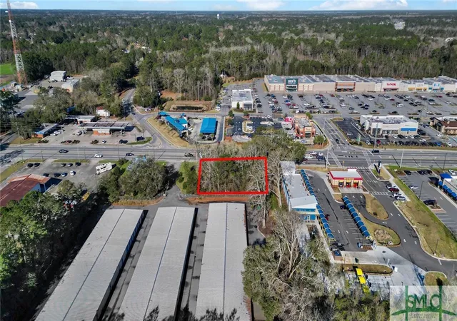 5th image of 832 W Oglethorpe Hwy, Hinesville, GA 31313 | MLS# SA327410