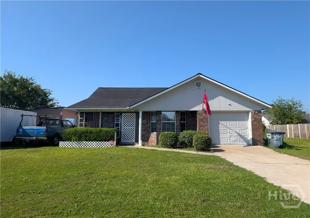Photo 3 of Single family home for sale at 848 Lyndsi Ln, Hinesville, GA 31313 | MLS# SA360670 | Listing updated on 2026-08-03