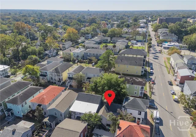 Homes for sale in Savannah, GA | 404 E 31St St, Savannah, GA 31401 | MLS# SA343051