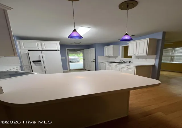 Listing Photo 5 - Condo for sale in building located at 302 Jasmine S, Swansboro, NC 28584