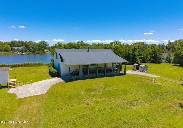 1st image of 312 Martin Creek Dr, Beaufort, NC 28516 | MLS# 100584373