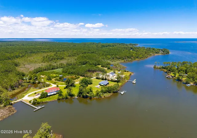 30th image of 312 Martin Creek Dr, Beaufort, NC 28516 | MLS# 100584373
