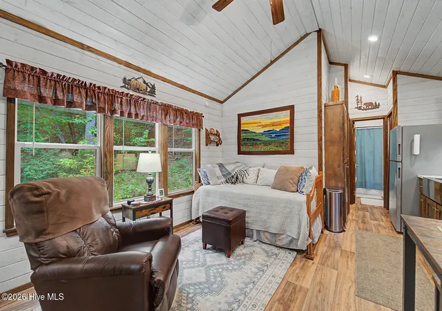Photo 3 of Manufactured home for sale at 243 Jonquil Woods Rd, Franklin, NC 28734 | MLS# 100582164 | Listing updated on 2026-08-30