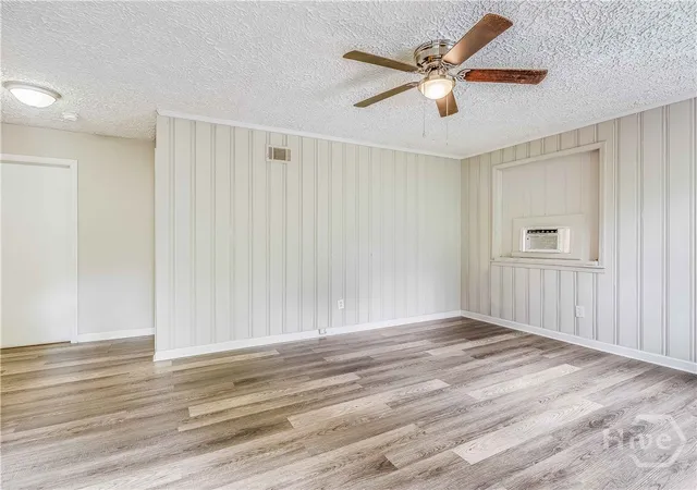 Listing Photo 4 - Condo for sale in building located at 6 Ronnie Ave, Savannah, GA 31408