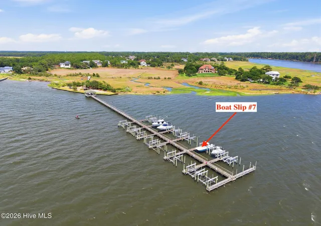 Photo 4 of Single family home for sale at 9202 River Rd, Wilmington, NC 28412 | MLS# 100589159 | Listing updated on 2026-10-20