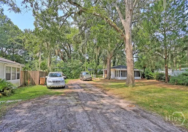 Photo 2 of Single family home for sale at 3107 / 3109 Casino, Thunderbolt, GA 31404 | MLS# SA363647 | Listing updated on 2026-09-09
