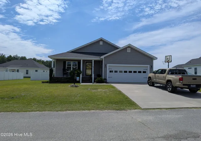 Homes for sale in Washington, NC | 193 Mulberry Dr, Washington, NC 27889 | MLS# 100578029