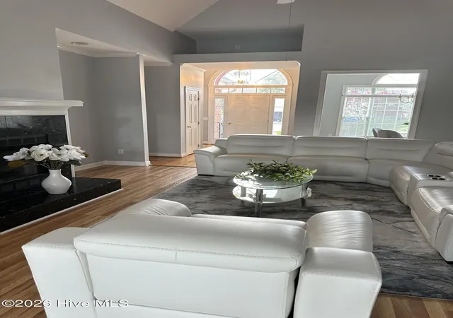 Photo 3 of Single family home for sale at 402 Bobby Jones Dr, Wilmington, NC 28412 | MLS# 100577516 | Listing updated on 2026-10-07
