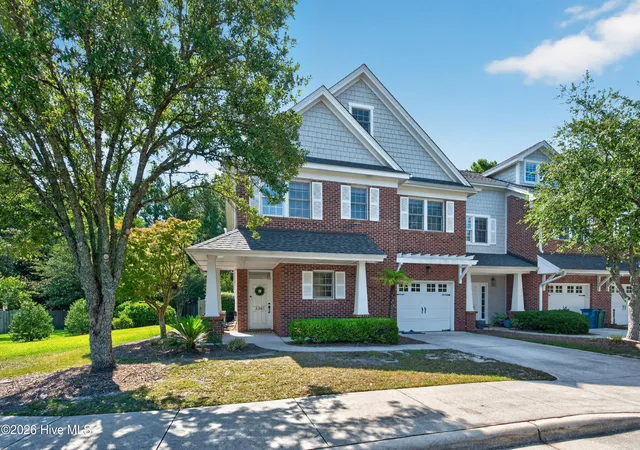 Photo 2 of Townhouse for sale at 3341 Jasper Pl, Wilmington, NC 28409 | MLS# 100588989 | Listing updated on 2026-09-07
