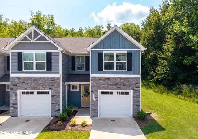 Townhouse for sale at 1301 Raven Way, Elizabeth City, NC 27909 | MLS# 100593148