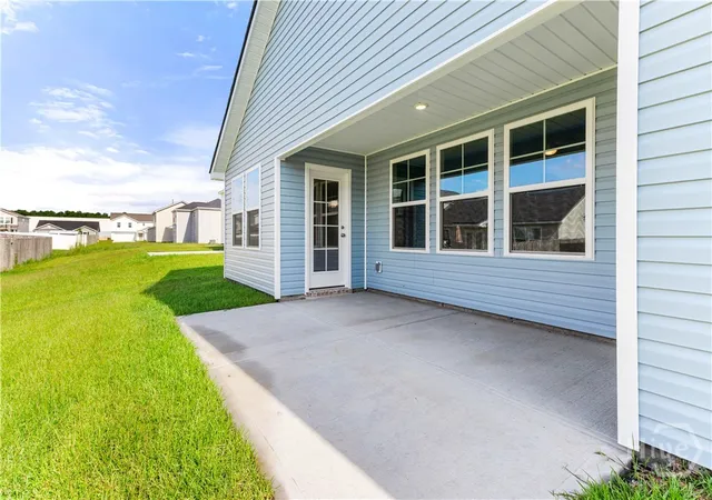 Homes for sale in Port Wentworth, GA | 211 Hasty Point Rd, Port Wentworth, GA 31407 | MLS# SA350649