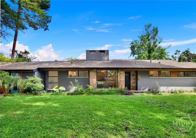 Photo 1 of Multi family home for sale at 200 Kinzie Ave, Savannah, GA 31404 | MLS# SA357709 | Listing updated on 2026-09-17