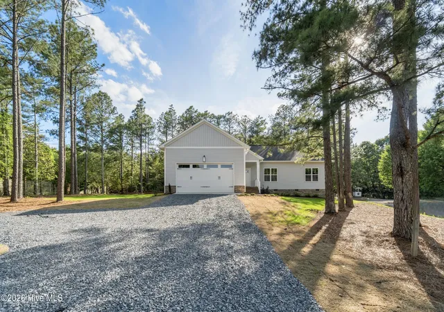 Photo 1 of Single family home for sale at 185 Shagbark Ct, West End, NC 27376 | MLS# 100590972 | Listing updated on 2026-08-18