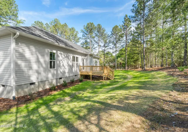 Photo 4 of Single family home for sale at 185 Shagbark Ct, West End, NC 27376 | MLS# 100590972 | Listing updated on 2026-08-18