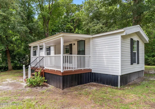 Homes for sale in Supply, NC | 2061 Center Ct Sw, Supply, NC 28462 | MLS# 100587103
